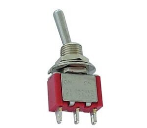 INVERSEUR A LEVIER MINIATURE UNIPOLAIRE VERTICAL SPDT